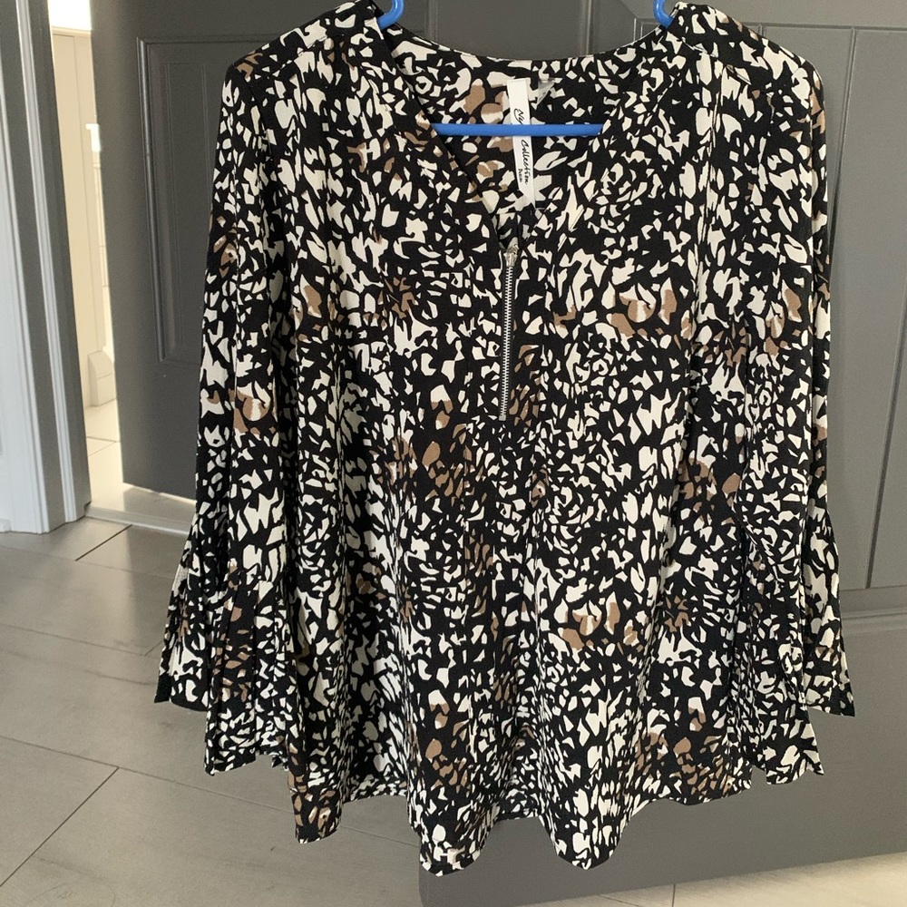 Blouse shirt with bell sleeve size petite large